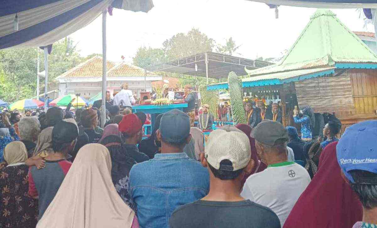 Pagi Cerah di Kalisalak: Nikmati Hiburan Tanpa Antre di IKE YULIANI PRATIWI HOME